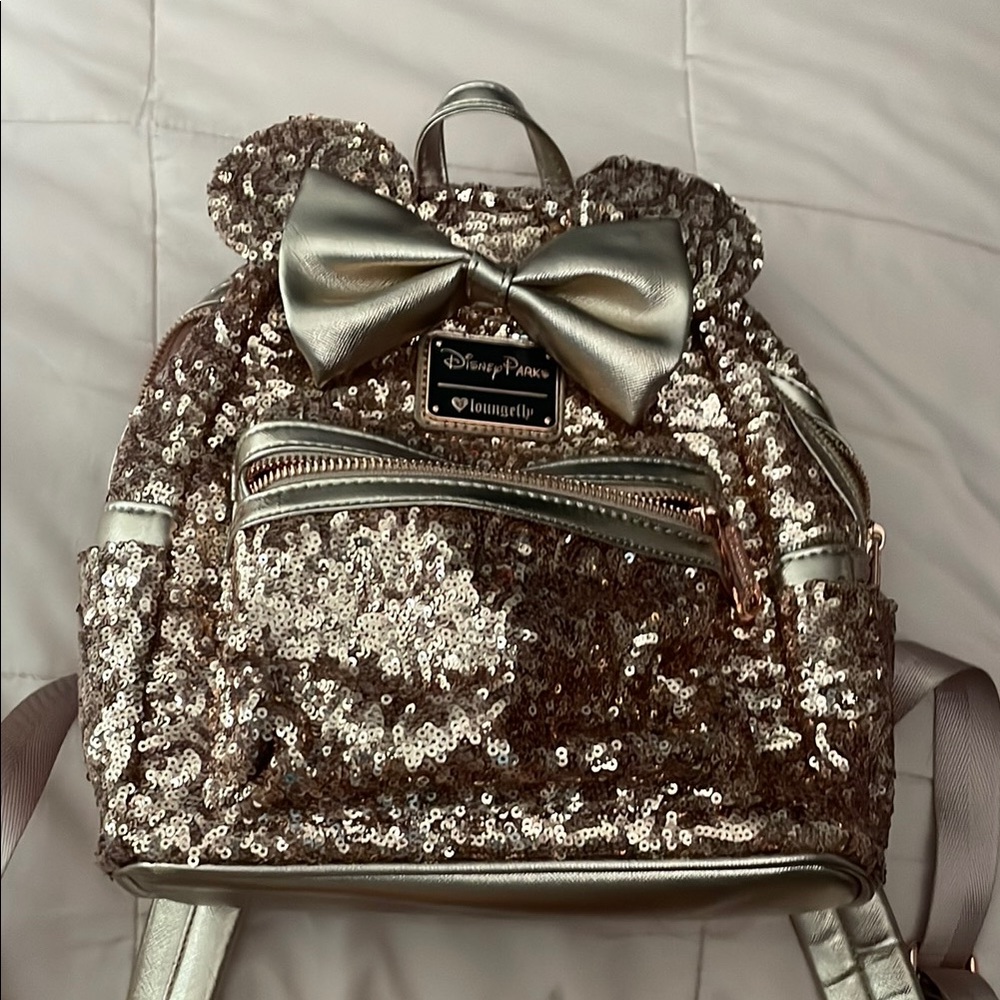 Loungefly DISNEY PARKS Rose Gold Sequin minnie Backpack